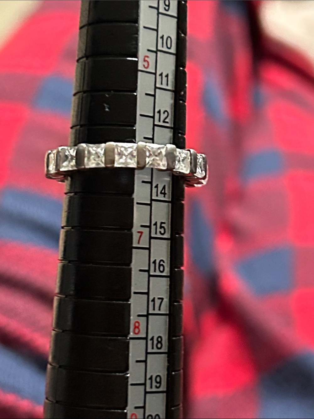 Sterling silver Eternity Band Ring - Clear Stones.
